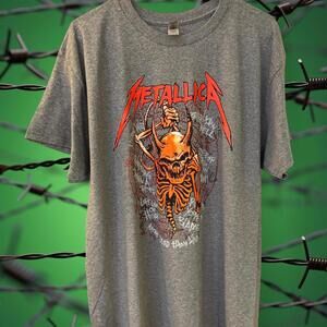 NWOT Skull Metallica 2023 M72 North American Tour graphic T